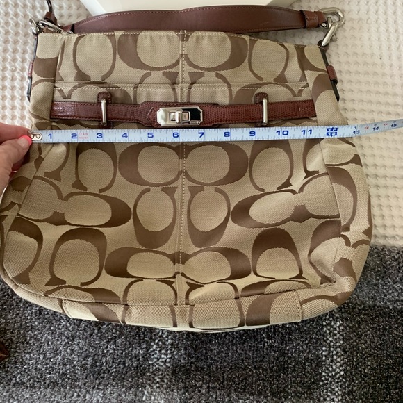 NWOT - COACH Chelsea Ashlyn Signature Khaki Canvas bag - Picture 4 of 9